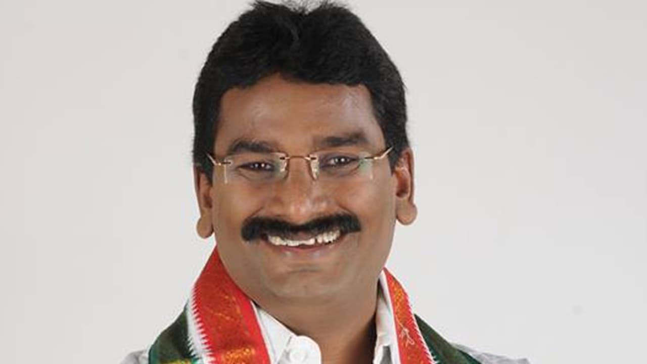 ఏపీకి మూడు రాజధానులు: జగన్ కు జై కొట్టిన టీడీపీ నేత ఏపీకి మూడు రాజధానులు: జగన్ కు జై కొట్టిన టీడీపీ నేత