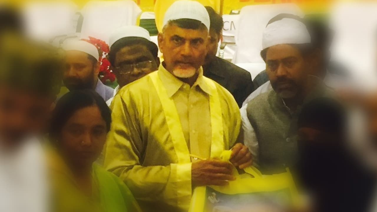 త్వరలోనే మంత్రివర్గ విస్తరణ.. కేబినెట్‌లోకి మైనారిటీలు: చంద్రబాబు