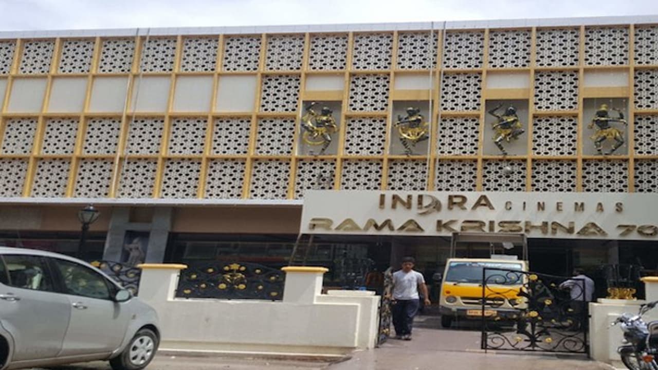 హరికృష్ణ మరణంతో విషాదంలో ‘‘ఆహ్వానం ’’