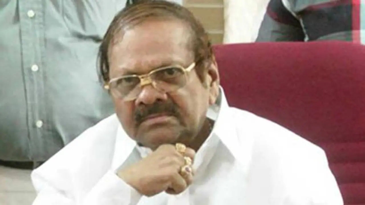 ನಾನೂ ಮೋದಿ ಇದ್ದಂಗೆ, ಆದ್ರೆ ಅವರಿಗೆ ಹೆಂಡ್ತಿ ಇಲ್ಲ: ಚಿಂಚನಸೂರ್!