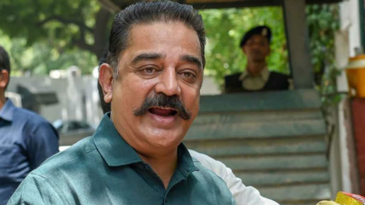 '2019 തെരഞ്ഞെടുപ്പിനെ നേരിടും'; പോരാട്ടത്തിന് തയ്യാറെന്ന് കമല്ഹാസന് '2019 തെരഞ്ഞെടുപ്പിനെ നേരിടും'; പോരാട്ടത്തിന് തയ്യാറെന്ന് കമല്ഹാസന്