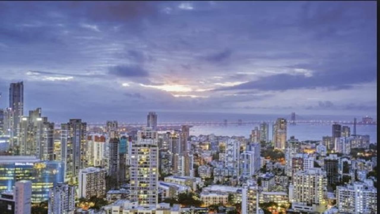 ಆರ್ಥಿಕತೆಯಲ್ಲಿ ಬ್ರಿಟನ್ ಬೀಟ್ ಮಾಡಲಿದೆ ಭಾರತ: ಯಾವಾಗ? ಆರ್ಥಿಕತೆಯಲ್ಲಿ ಬ್ರಿಟನ್ ಬೀಟ್ ಮಾಡಲಿದೆ ಭಾರತ: ಯಾವಾಗ?