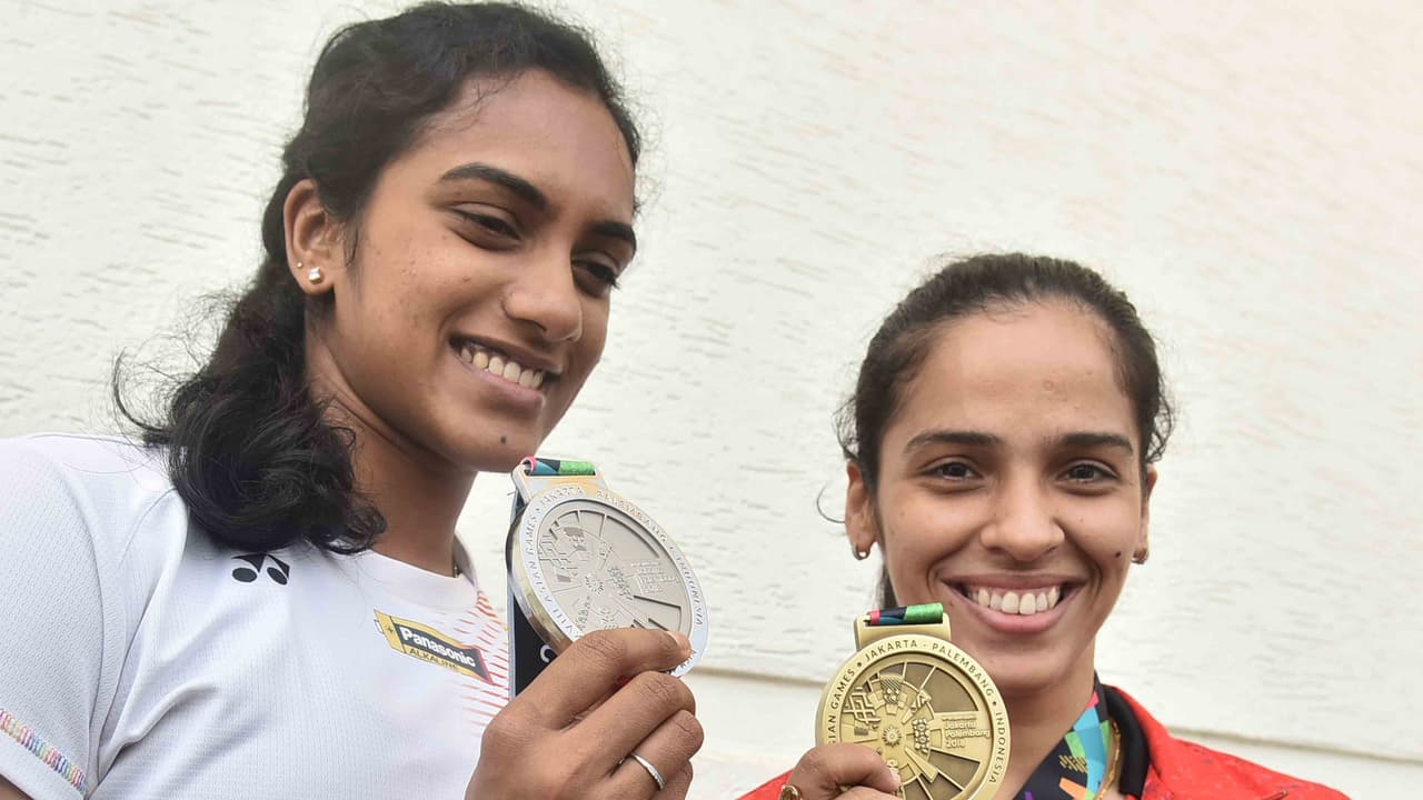 మరింత మెరుగ్గా సన్నద్దమవ్వాల్సింది... రజతం కూడా ఆనందాన్నించ్చింది : సింధు మరింత మెరుగ్గా సన్నద్దమవ్వాల్సింది... రజతం కూడా ఆనందాన్నించ్చింది : సింధు