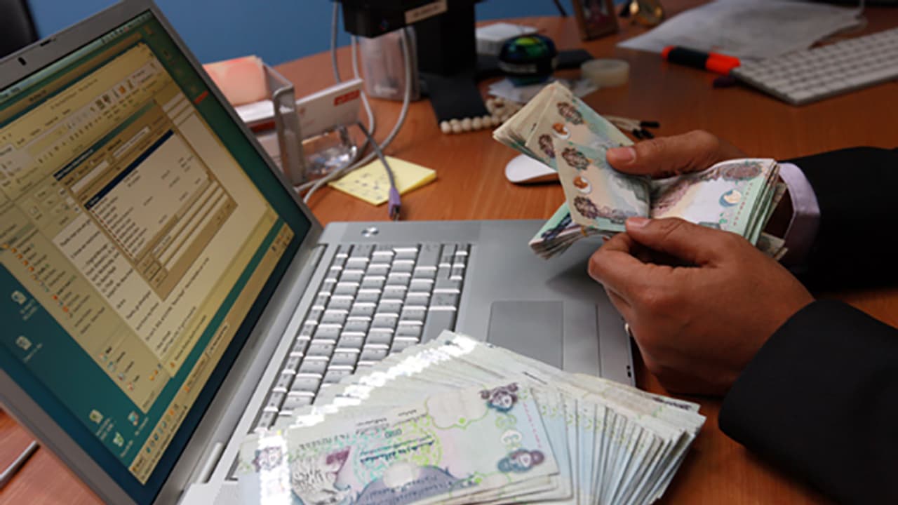 മത്സ്യത്തൊഴിലാളികൾക്ക് വമ്പൻ പെരുന്നാൾ സമ്മാനം; 50 ലക്ഷം ദിർഹം വിതരണം ചെയ്യാൻ ഉത്തരവിട്ട് അജ്മാന് ഭരണാധികാരി മത്സ്യത്തൊഴിലാളികൾക്ക് വമ്പൻ പെരുന്നാൾ സമ്മാനം; 50 ലക്ഷം ദിർഹം വിതരണം ചെയ്യാൻ ഉത്തരവിട്ട് അജ്മാന് ഭരണാധികാരി