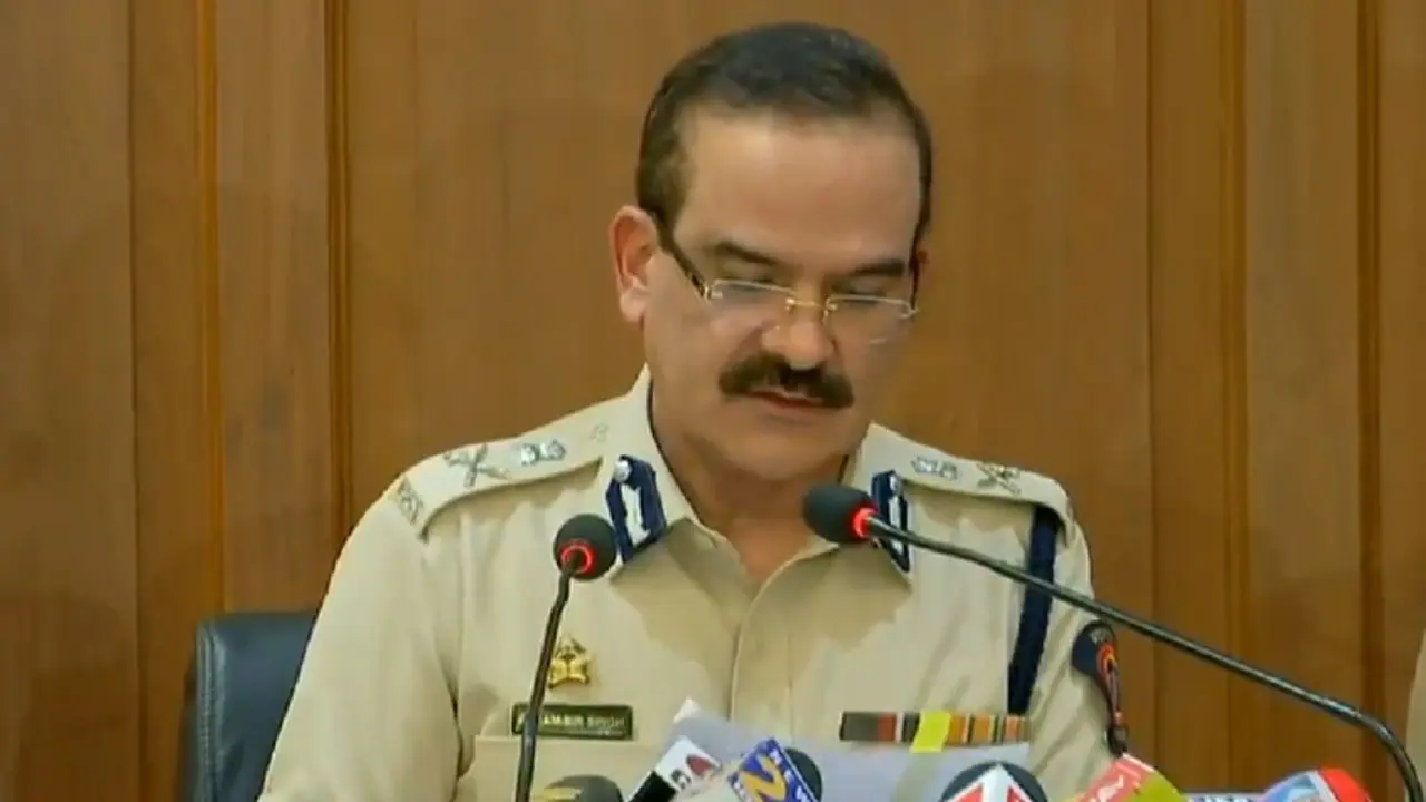 మోడీ హత్యకు కుట్ర: 'అరెస్టైన హక్కుల నేతల నుండి వందల లేఖలు' మోడీ హత్యకు కుట్ర: 'అరెస్టైన హక్కుల నేతల నుండి వందల లేఖలు'