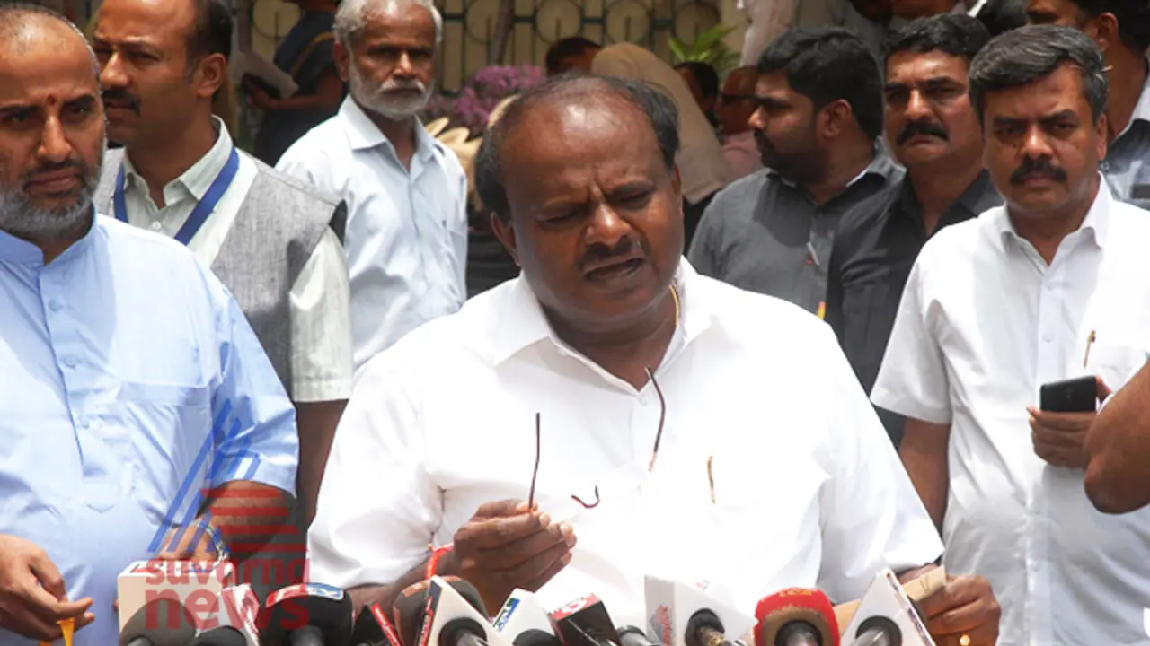 Karnataka's Chief Minister Kumaraswamy to introduce English medium to government schools