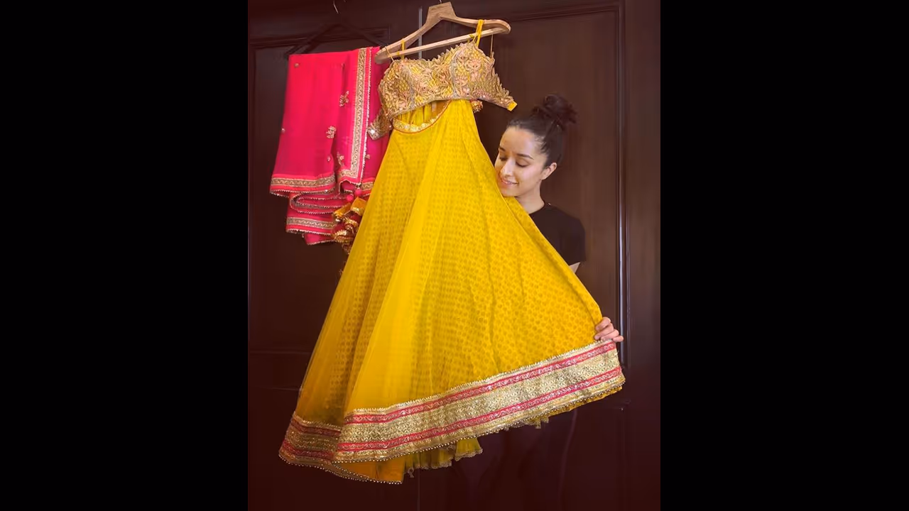 Shraddha Kapoor went Chanderi sari shopping for her 'saat deviyan'