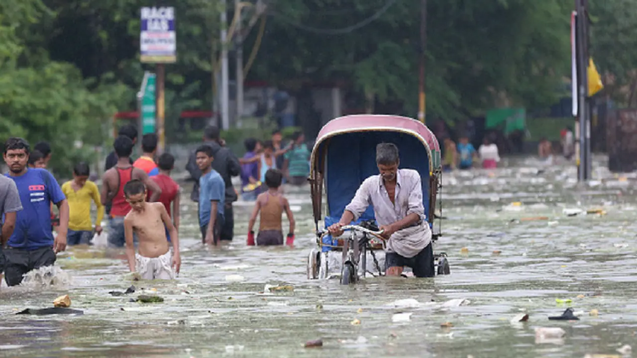 Uttar Pradesh: Heavy rains leave 16 dead, several injured