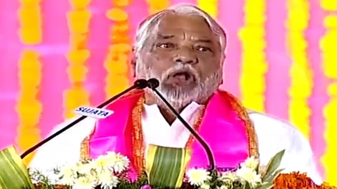 15రోజుల్లో టీఆర్ఎస్ మేనిఫెస్టో రెడీ: కేశవరావు 15రోజుల్లో టీఆర్ఎస్ మేనిఫెస్టో రెడీ: కేశవరావు