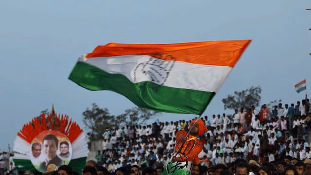 ಲೋಕಸಭಾ ಚುನಾವಣೆ : ಕಾಂಗ್ರೆಸ್ ನಿಂದ ಯಾರಿಗೆ ಟಿಕೆಟ್ ಪಕ್ಕಾ ಲೋಕಸಭಾ ಚುನಾವಣೆ : ಕಾಂಗ್ರೆಸ್ ನಿಂದ ಯಾರಿಗೆ ಟಿಕೆಟ್ ಪಕ್ಕಾ