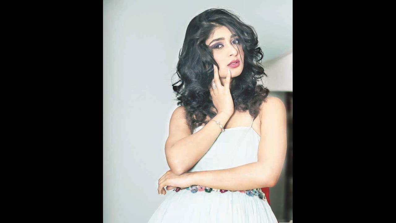 ಅದಿತಿ ಪ್ರಭುದೇವ್ ಬ್ಯಾಂಕಾಕ್ಗೆ ಹೋಗಿದ್ದೇಕೆ ಗೊತ್ತಾ? ಅದಿತಿ ಪ್ರಭುದೇವ್ ಬ್ಯಾಂಕಾಕ್ಗೆ ಹೋಗಿದ್ದೇಕೆ ಗೊತ್ತಾ?