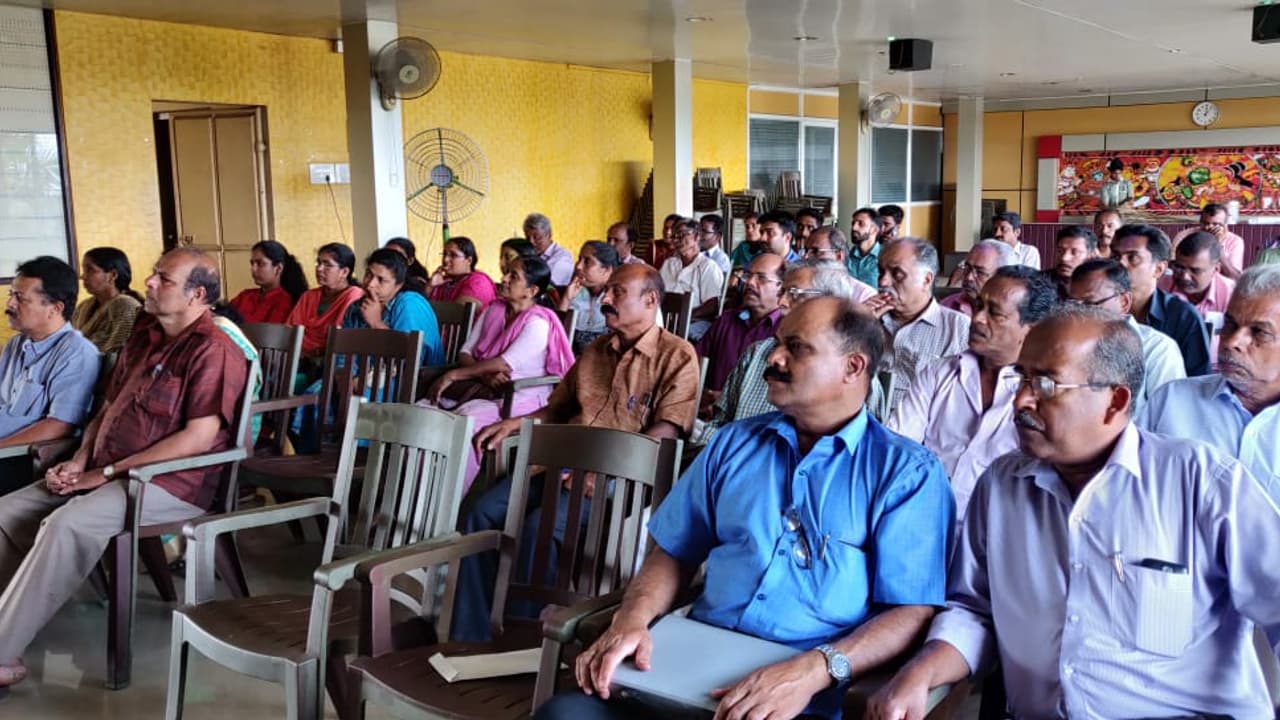 പ്രളയത്തില് അകപ്പെട്ടവരുടെ ക്ലെയിമുകള് തീര്പ്പാക്കി ന്യൂ ഇന്ത്യ അഷ്വറന്സ് പ്രളയത്തില് അകപ്പെട്ടവരുടെ ക്ലെയിമുകള് തീര്പ്പാക്കി ന്യൂ ഇന്ത്യ അഷ്വറന്സ്