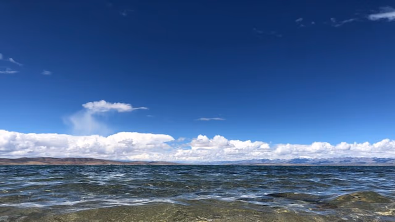 Kailash Manasarovar Yatra resumes after four years as India China strengthen ties