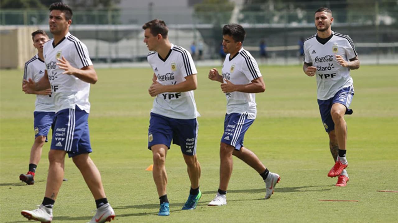 സൗഹൃദ മത്സരം: ബ്രസീലും അര്ജന്റീനയും നാളെയിറങ്ങും സൗഹൃദ മത്സരം: ബ്രസീലും അര്ജന്റീനയും നാളെയിറങ്ങും