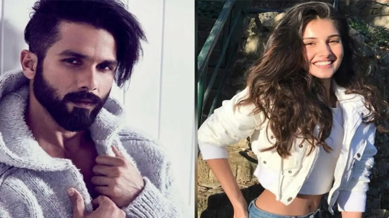 'అర్జున్ రెడ్డి' రీమేక్ నుండి హీరోయిన్ అవుట్.. కారణమేమిటంటే..? 'అర్జున్ రెడ్డి' రీమేక్ నుండి హీరోయిన్ అవుట్.. కారణమేమిటంటే..?