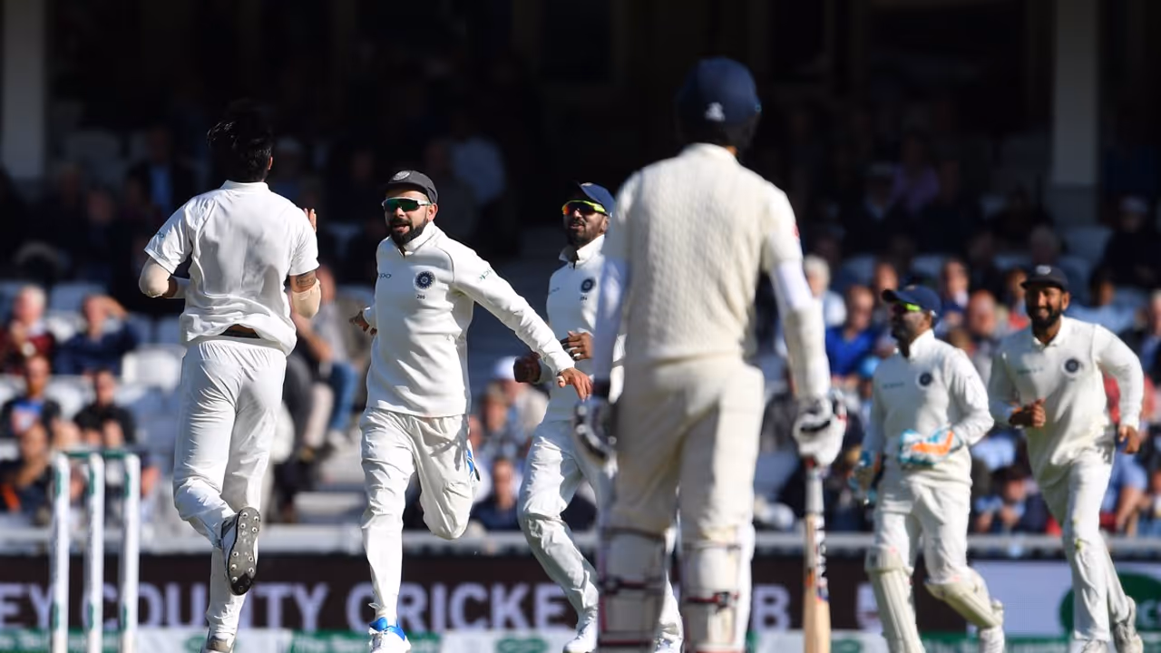 5ನೇ ಟೆಸ್ಟ್: ಮೊದಲ ದಿನದಾಟ ಅಂತ್ಯದಲ್ಲಿ ಮಿಂಚಿದ ಟೀಂ ಇಂಡಿಯಾ 5ನೇ ಟೆಸ್ಟ್: ಮೊದಲ ದಿನದಾಟ ಅಂತ್ಯದಲ್ಲಿ ಮಿಂಚಿದ ಟೀಂ ಇಂಡಿಯಾ