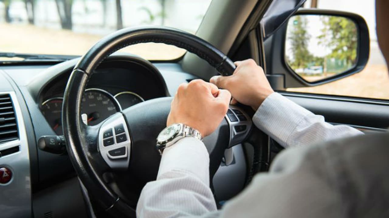 സൗദിയിൽ സ്കൂളുകൾക്ക് സമീപം ഹോൺ മുഴക്കിയാൽ 500 റിയാൽ പിഴ സൗദിയിൽ സ്കൂളുകൾക്ക് സമീപം ഹോൺ മുഴക്കിയാൽ 500 റിയാൽ പിഴ