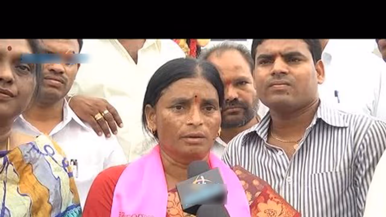 ‘‘నాకు టికెట్ ఇవ్వకుంటే.. సూసైడ్ చేసుకుంటా’’ ‘‘నాకు టికెట్ ఇవ్వకుంటే.. సూసైడ్ చేసుకుంటా’’