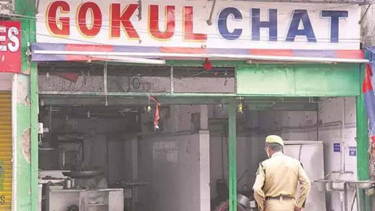 హైదరాబాద్ జంటపేలుళ్ల కేసు: దోషులకు శిక్ష ఖరారు చేయనున్న కోర్టు హైదరాబాద్ జంటపేలుళ్ల కేసు: దోషులకు శిక్ష ఖరారు చేయనున్న కోర్టు