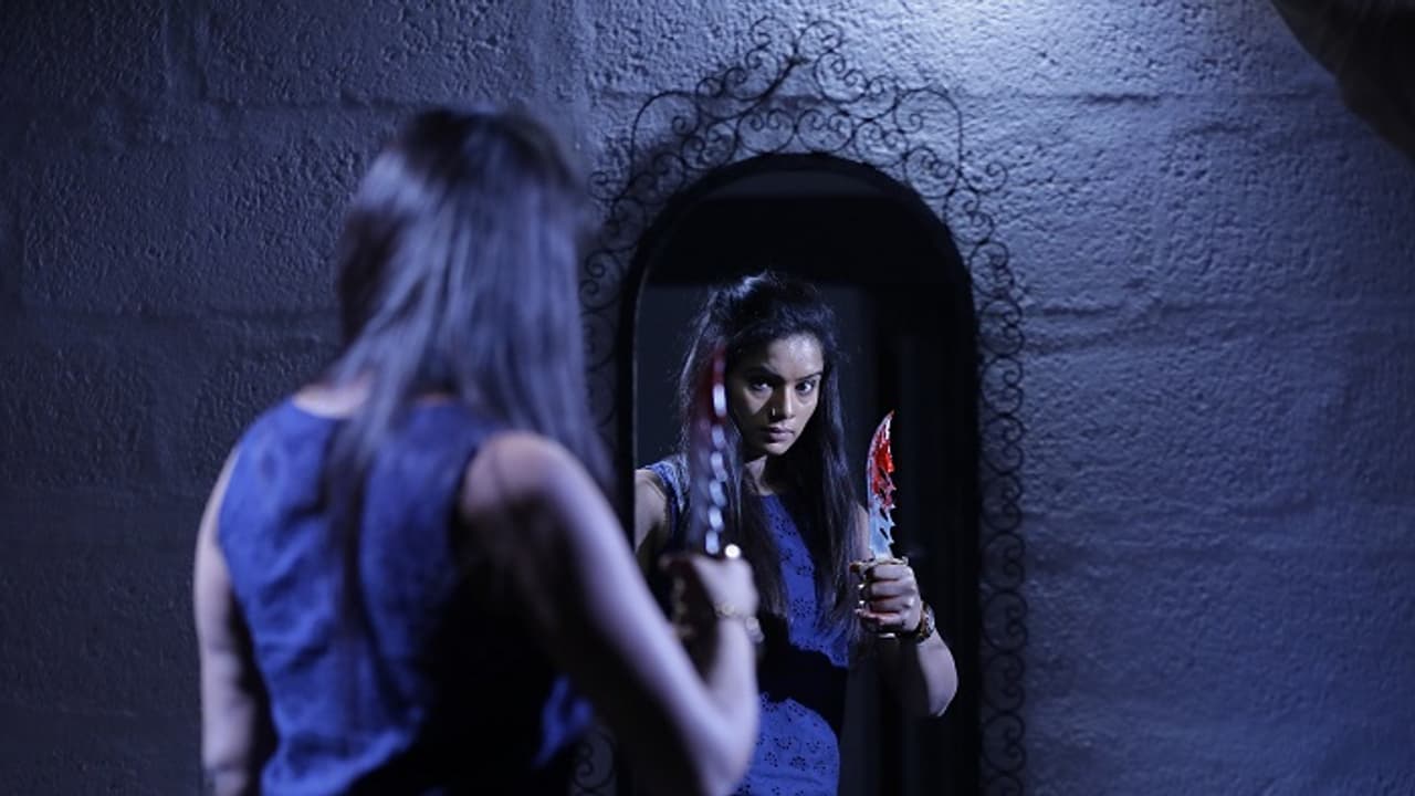 ವಿಶಿಷ್ಟ ಹಾರರ್ ಪಾತ್ರದಲ್ಲಿ ದುನಿಯಾ ರಶ್ಮಿ ವಿಶಿಷ್ಟ ಹಾರರ್ ಪಾತ್ರದಲ್ಲಿ ದುನಿಯಾ ರಶ್ಮಿ