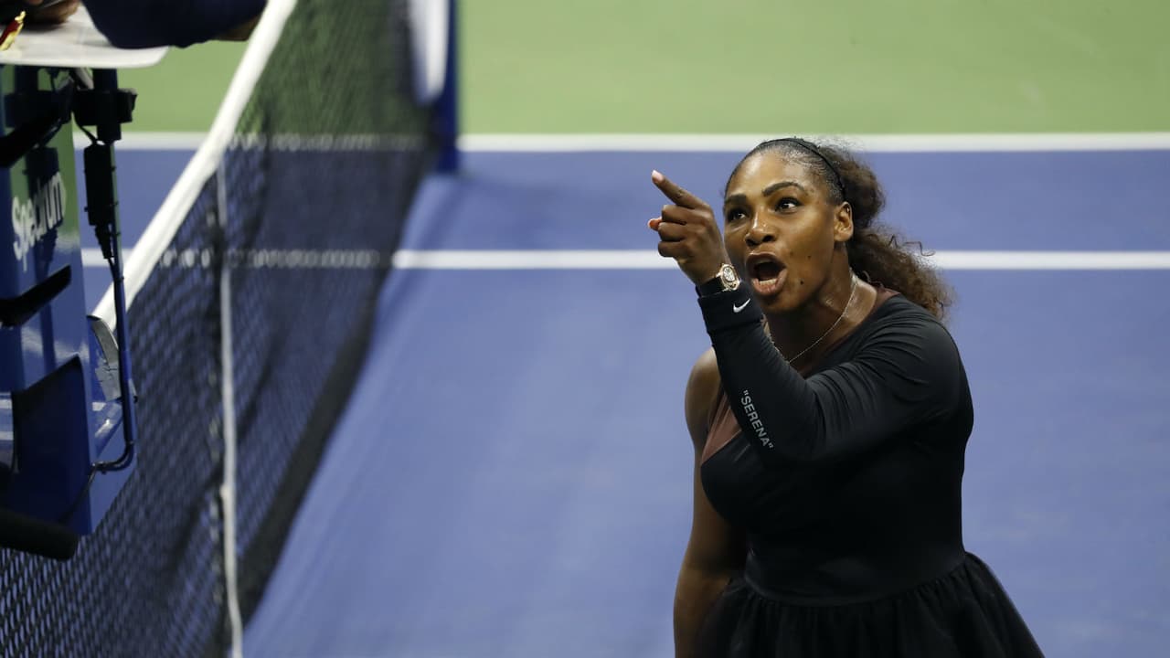 യുഎസ് ഓപ്പണ് തോല്വിക്ക് പിന്നാലെ സെറീനക്ക് മറ്റൊരു തിരിച്ചടി കൂടി യുഎസ് ഓപ്പണ് തോല്വിക്ക് പിന്നാലെ സെറീനക്ക് മറ്റൊരു തിരിച്ചടി കൂടി