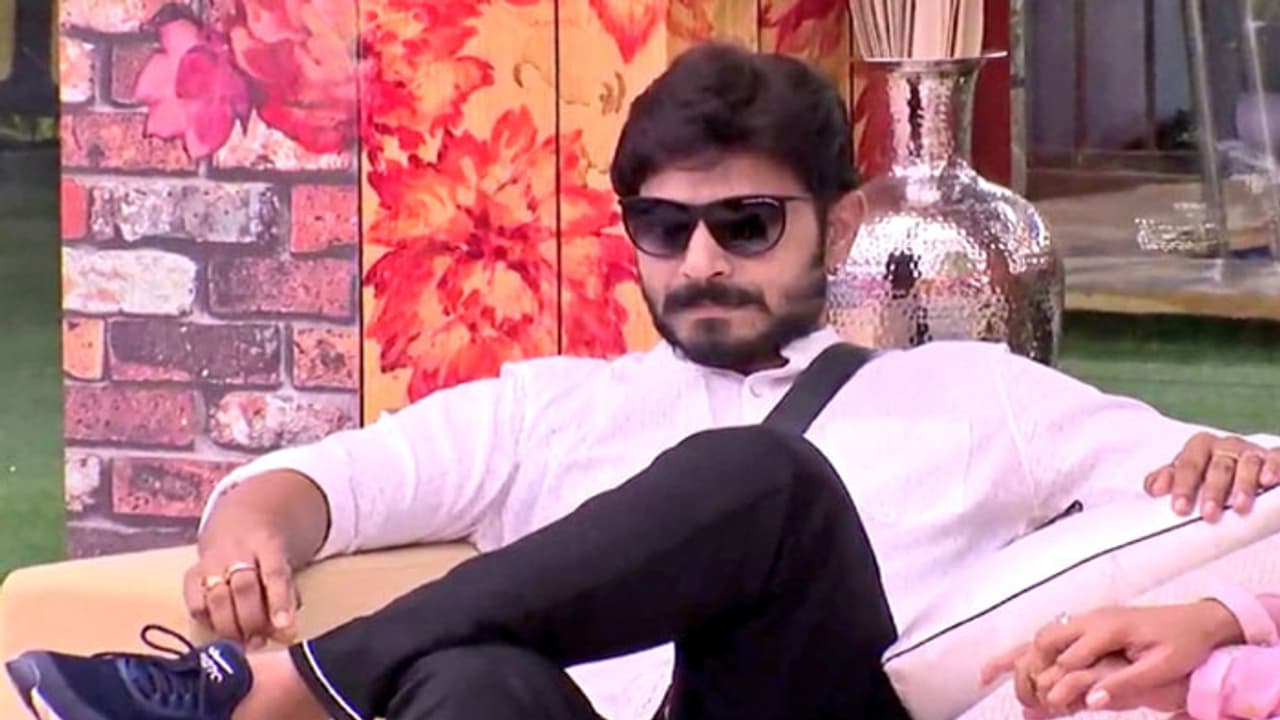 బోయపాటి సినిమాపై బిగ్ బాస్ విన్నర్ కౌశల్ కామెంట్స్! బోయపాటి సినిమాపై బిగ్ బాస్ విన్నర్ కౌశల్ కామెంట్స్!