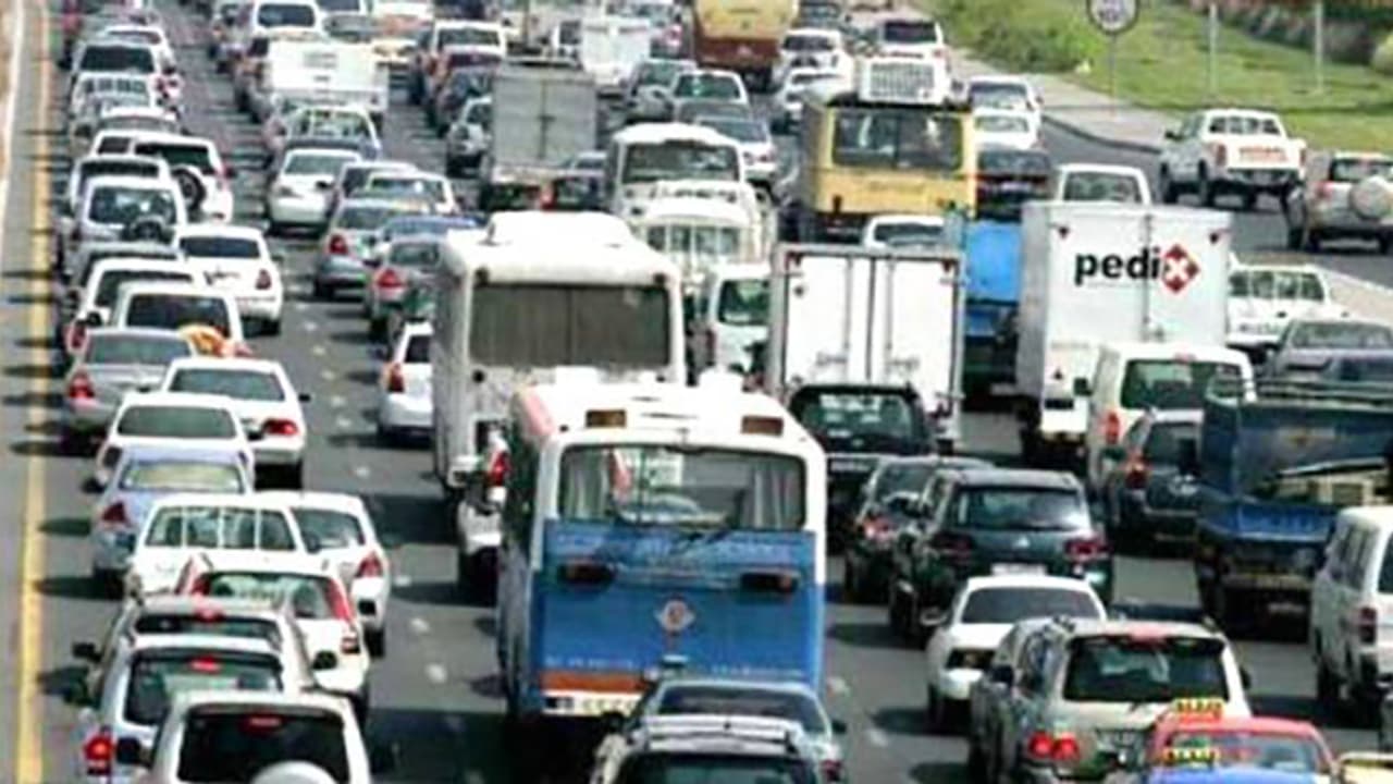 ನಗರದಲ್ಲಿ ಪೆಟ್ರೋಲ್, ಡೀಸೆಲ್ ಕಾರು ರಿಜಿಸ್ಟ್ರೇಶನ್ ಶೀಘ್ರದಲ್ಲಿ ಬಂದ್ ! ನಗರದಲ್ಲಿ ಪೆಟ್ರೋಲ್, ಡೀಸೆಲ್ ಕಾರು ರಿಜಿಸ್ಟ್ರೇಶನ್ ಶೀಘ್ರದಲ್ಲಿ ಬಂದ್ !