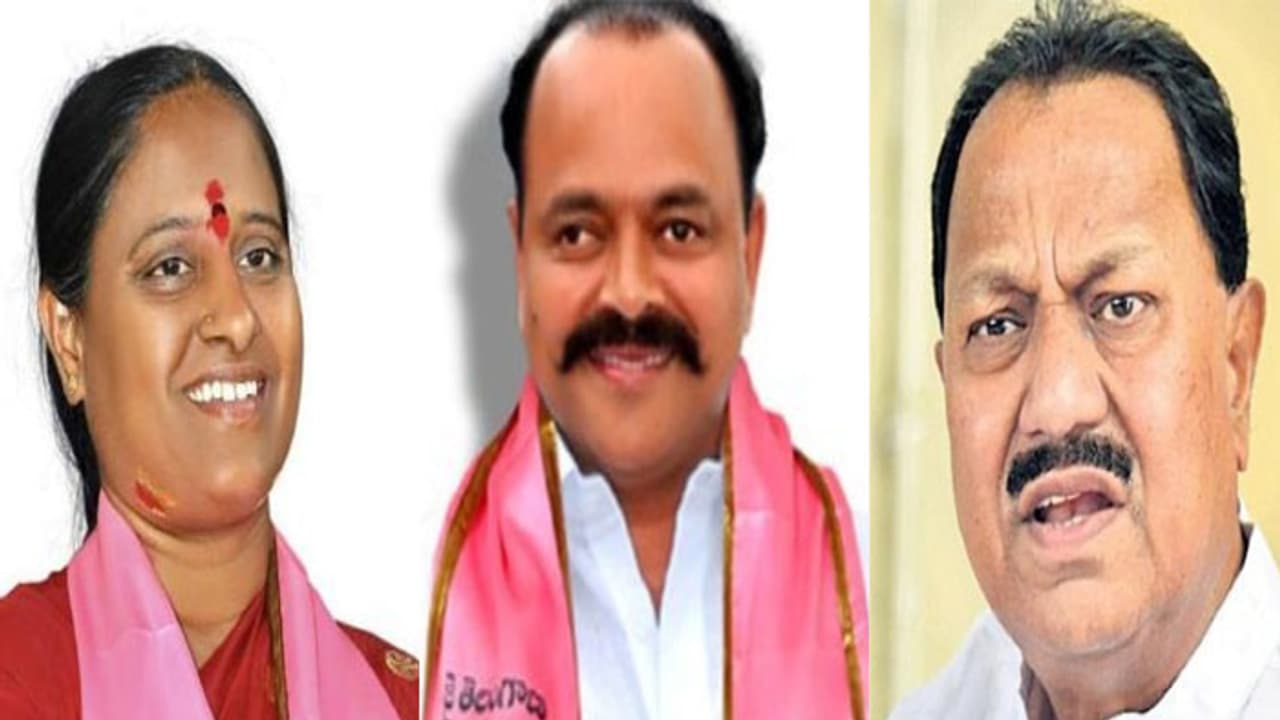 ముహూర్తం ఖరారు: కాంగ్రెస్లోకి డీఎస్, కొండా సురేఖ ముహూర్తం ఖరారు: కాంగ్రెస్లోకి డీఎస్, కొండా సురేఖ