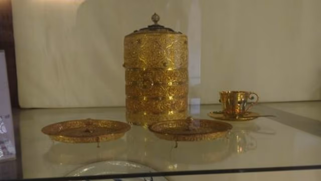 దొరికిన నిజాం మ్యూజియం దొంగలు.. గుల్బర్గాలో అరెస్ట్.. వస్తువులన్నీ క్షేమం దొరికిన నిజాం మ్యూజియం దొంగలు.. గుల్బర్గాలో అరెస్ట్.. వస్తువులన్నీ క్షేమం