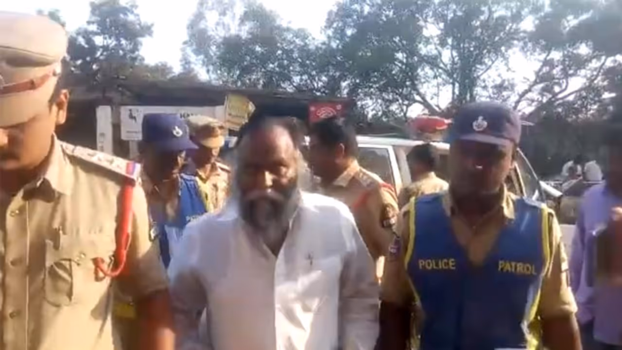 కాంగ్రెస్ ఎమ్మెల్యే జగ్గారెడ్డి అరెస్ట్, ఎందుకంటే కాంగ్రెస్ ఎమ్మెల్యే జగ్గారెడ్డి అరెస్ట్, ఎందుకంటే