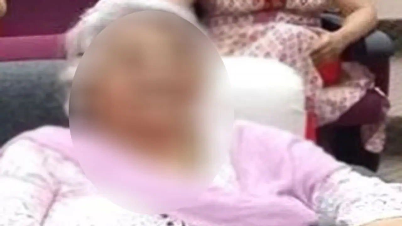 டிவி நிகழ்ச்சியில் பேசிக் கொண்டிருந்த போதே உயிரிழந்த பிரபலம்! டிவி நிகழ்ச்சியில் பேசிக் கொண்டிருந்த போதே உயிரிழந்த பிரபலம்!