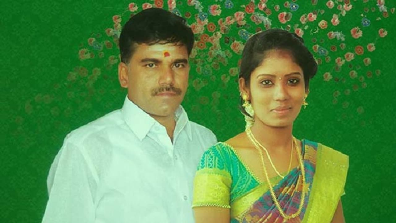 பாதியில் நின்ற பந்தல் பணிகள் !! மணப்பெண் கிடைக்காததால் திருமணம் ரத்து !! பாதியில் நின்ற பந்தல் பணிகள் !! மணப்பெண் கிடைக்காததால் திருமணம் ரத்து !!