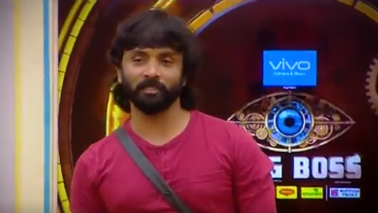 கட்டிப்பிடி வைத்தியர் சினேகனுக்கு இன்ப அதிர்ச்சி கொடுக்கப்போகும் கமல் ஹாசன்..! கட்டிப்பிடி வைத்தியர் சினேகனுக்கு இன்ப அதிர்ச்சி கொடுக்கப்போகும் கமல் ஹாசன்..!