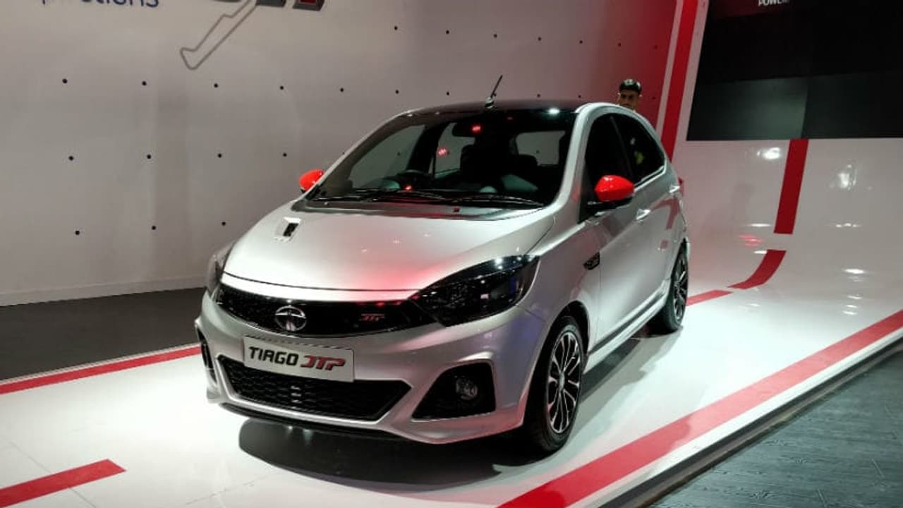 ದೀಪಾವಳಿ ಹಬ್ಬಕ್ಕೆ ಕಡಿಮೆ ಬೆಲೆಯ ಟಾಟಾ ಟಿಯಾಗೋ JTP ಬಿಡುಗಡೆ!