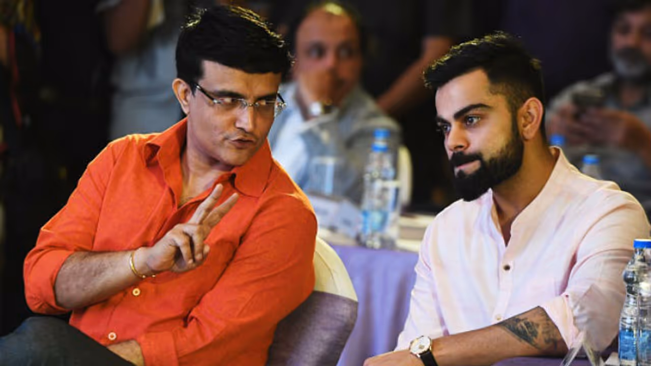 எல்லாம் தாதாவோட டீம்கிட்ட இருந்து கத்துகிட்டதுதாங்க.. அவரு போட்ட பாதையில போயிட்டு இருக்கோம்.. கோலி புகழாரம் எல்லாம் தாதாவோட டீம்கிட்ட இருந்து கத்துகிட்டதுதாங்க.. அவரு போட்ட பாதையில போயிட்டு இருக்கோம்.. கோலி புகழாரம்