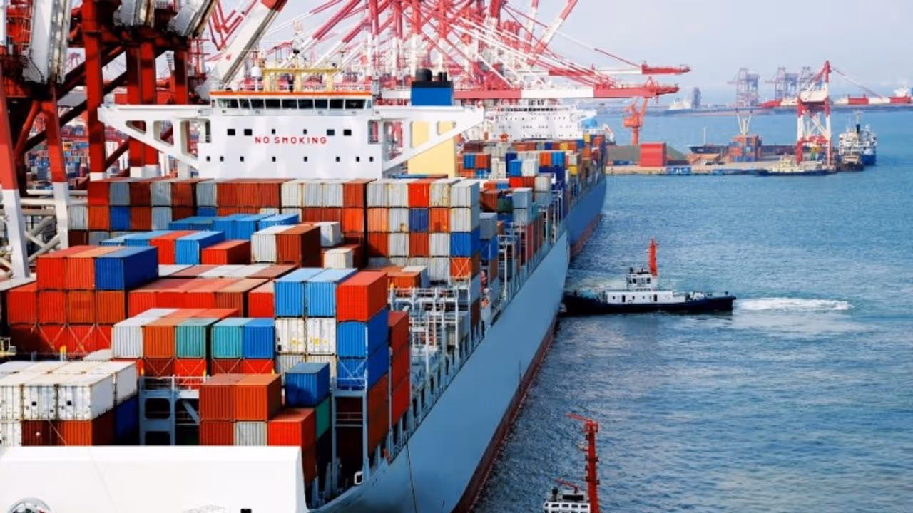 ഇറക്കുമതി ഉയർന്നു, കയറ്റുമതി താഴേക്ക്; രാജ്യത്തെ വ്യാപാരക്കമ്മി 23.76 ബില്യൺ ഡോളർ