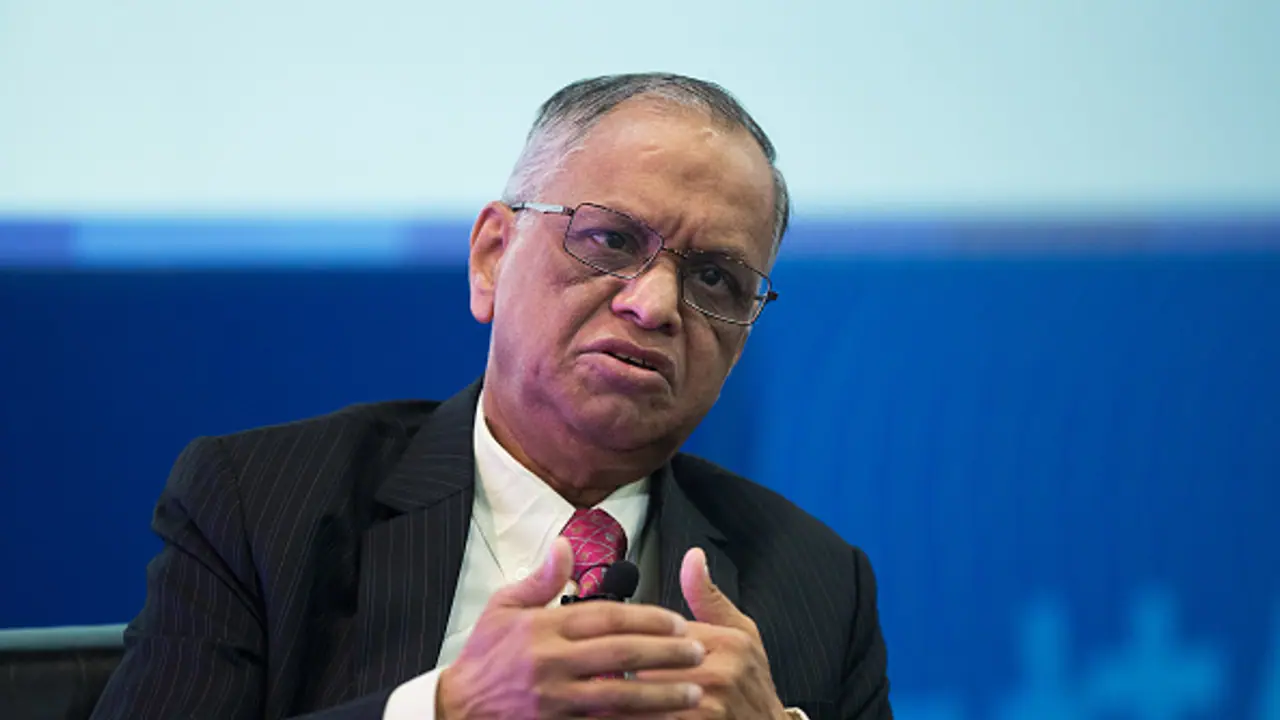 Narayana Murthy backs PM Narendra Modi for second term
