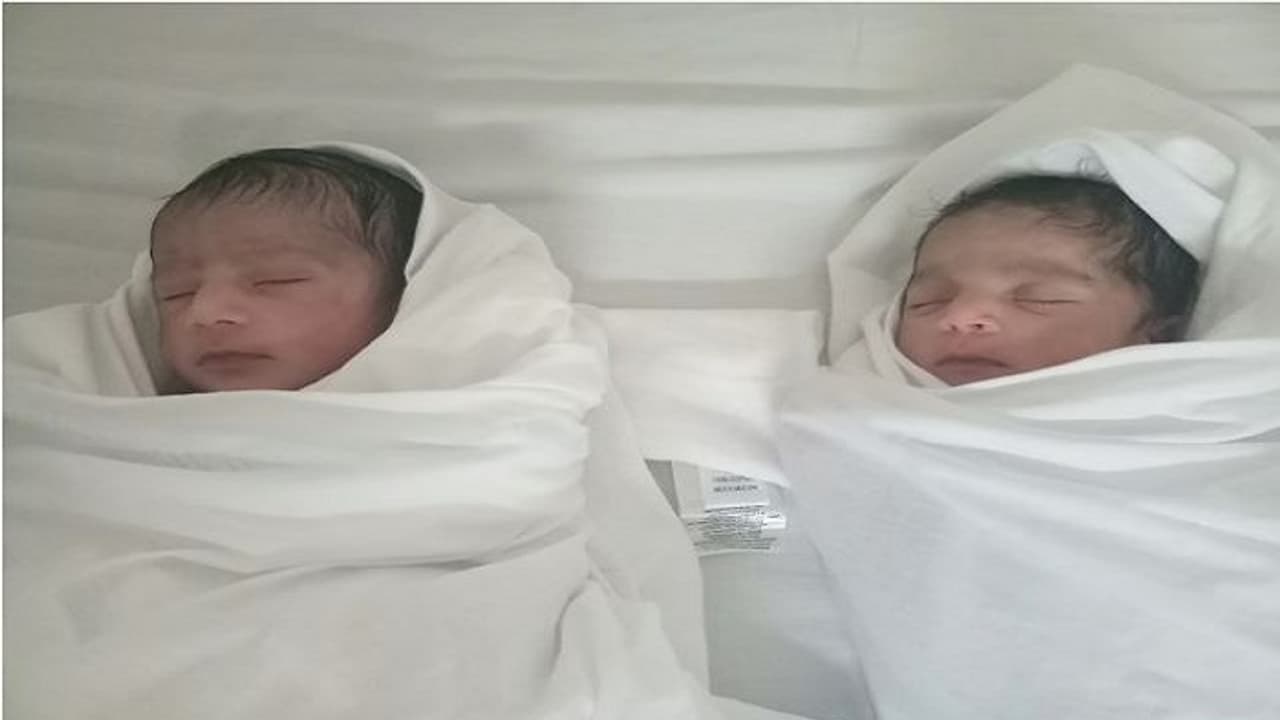 ಮೃತ ಪತಿಯ ವೀರ್ಯದಿಂದ ಮುದ್ದಾದ ಅವಳಿ ಮಕ್ಕಳು! ಮೃತ ಪತಿಯ ವೀರ್ಯದಿಂದ ಮುದ್ದಾದ ಅವಳಿ ಮಕ್ಕಳು!