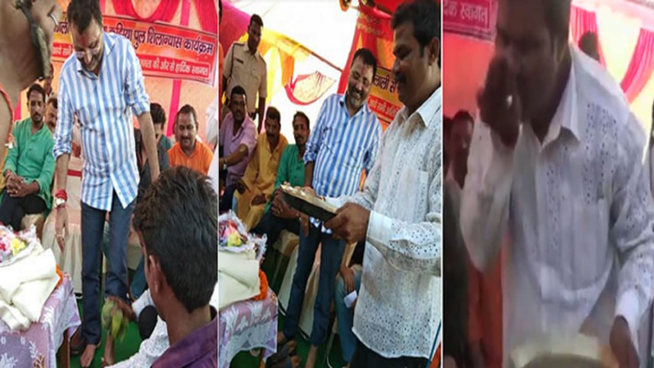 பாஜக எம்.பி.யின் கால்களைக் கழுவி அதை தீர்த்தமாக குடித்த தொண்டர்! பாஜக எம்.பி.யின் கால்களைக் கழுவி அதை தீர்த்தமாக குடித்த தொண்டர்!