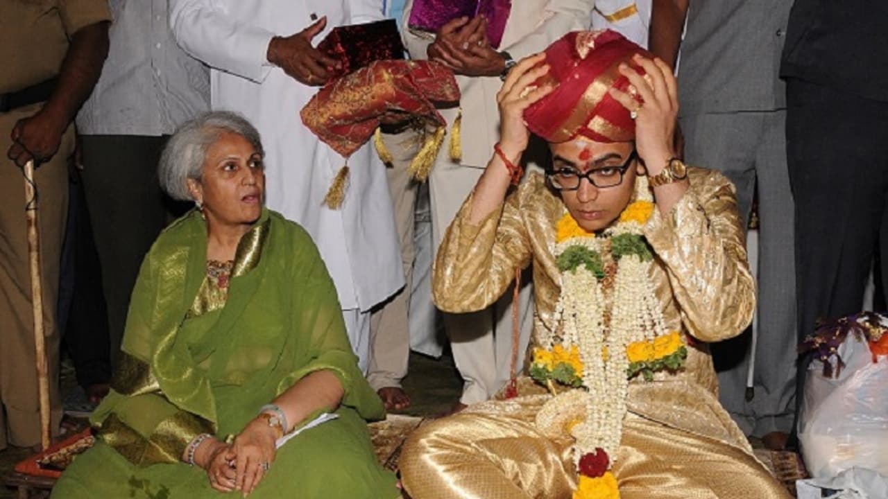 Karnataka:'King Yaduveer takes his own decisions,' says Maharani Pramoda Devi about royal family's entry in politics Karnataka:'King Yaduveer takes his own decisions,' says Maharani Pramoda Devi about royal family's entry in politics