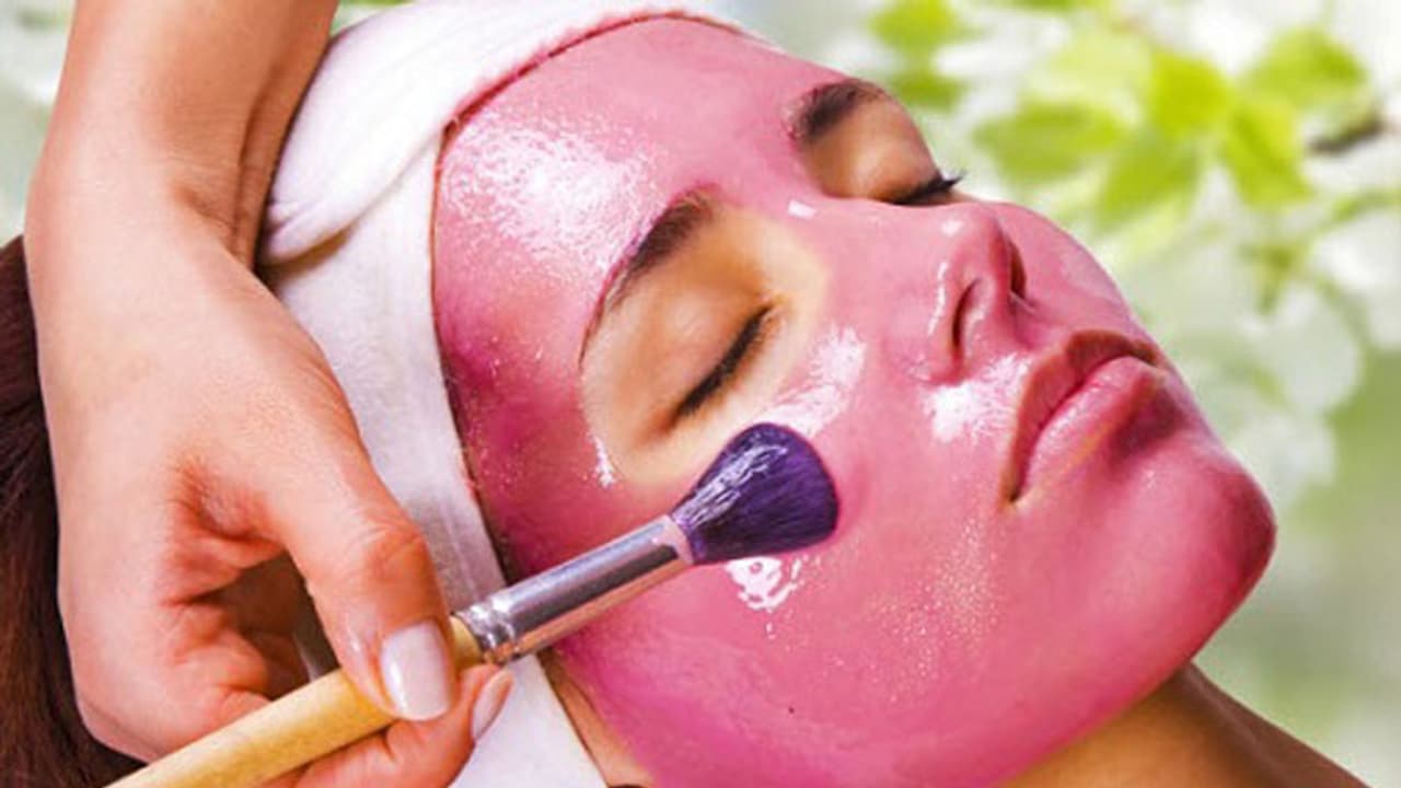 മുഖസൗന്ദര്യത്തിന് തണ്ണിമത്തന് ഫേസ് പാക്ക് മുഖസൗന്ദര്യത്തിന് തണ്ണിമത്തന് ഫേസ് പാക്ക്