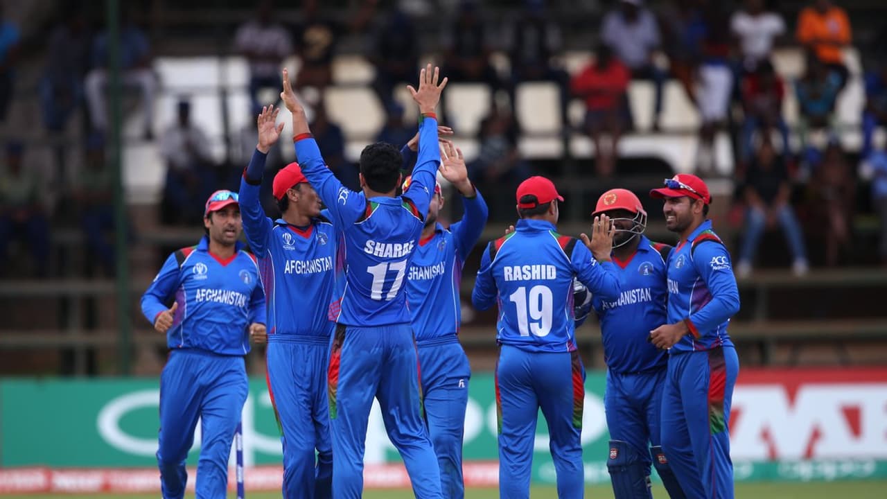 ಏಷ್ಯಾಕಪ್ 2018: ಅಫ್ಘಾನ್ ವಿರುದ್ಧ ಗೆಲ್ಲಲೇಬೇಕಿದೆ ಶ್ರೀಲಂಕಾ ಏಷ್ಯಾಕಪ್ 2018: ಅಫ್ಘಾನ್ ವಿರುದ್ಧ ಗೆಲ್ಲಲೇಬೇಕಿದೆ ಶ್ರೀಲಂಕಾ