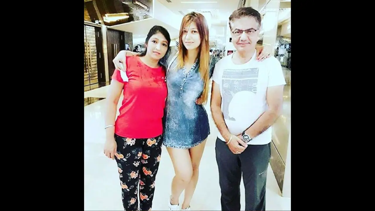 जसलीन के पिता ने जताई अनूप संग रिश्ते पर नाराजगी, आया पहला बयान सामने