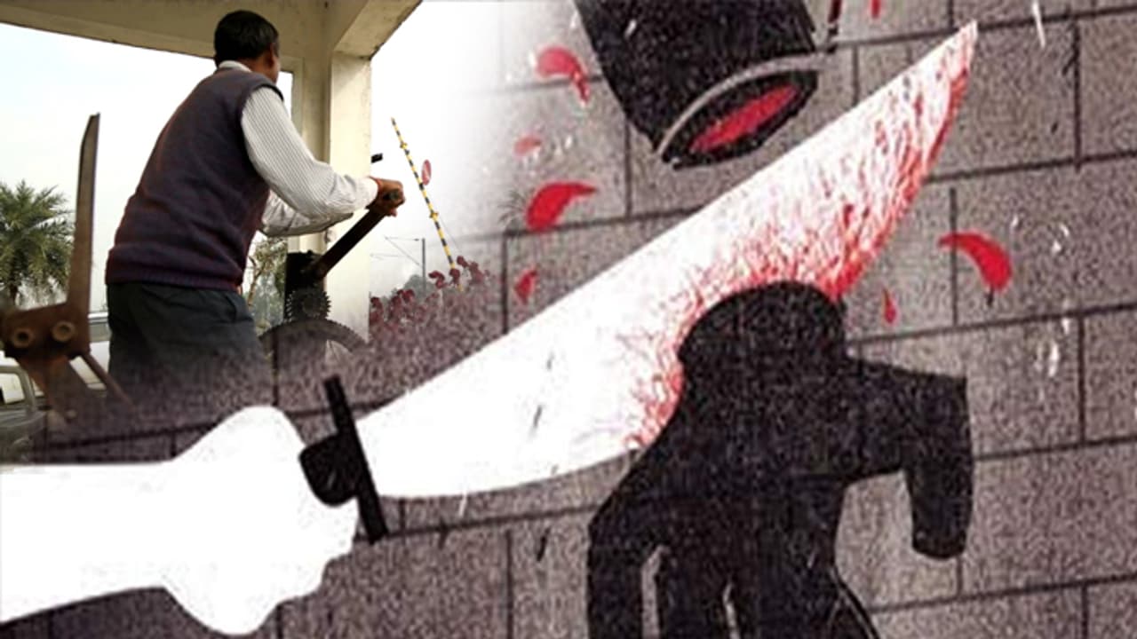 గేట్ తీయనన్న గేట్మ్యాన్.. రెండు చేతులు నరికేసిన దుండగులు గేట్ తీయనన్న గేట్మ్యాన్.. రెండు చేతులు నరికేసిన దుండగులు