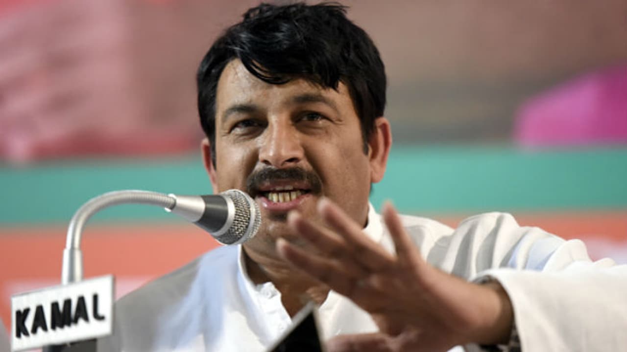 सीलिंग: भाजपा प्रदेश अध्यक्ष मनोज  तिवारी को सुप्रीम कोर्ट की अवमानना का नोटिस