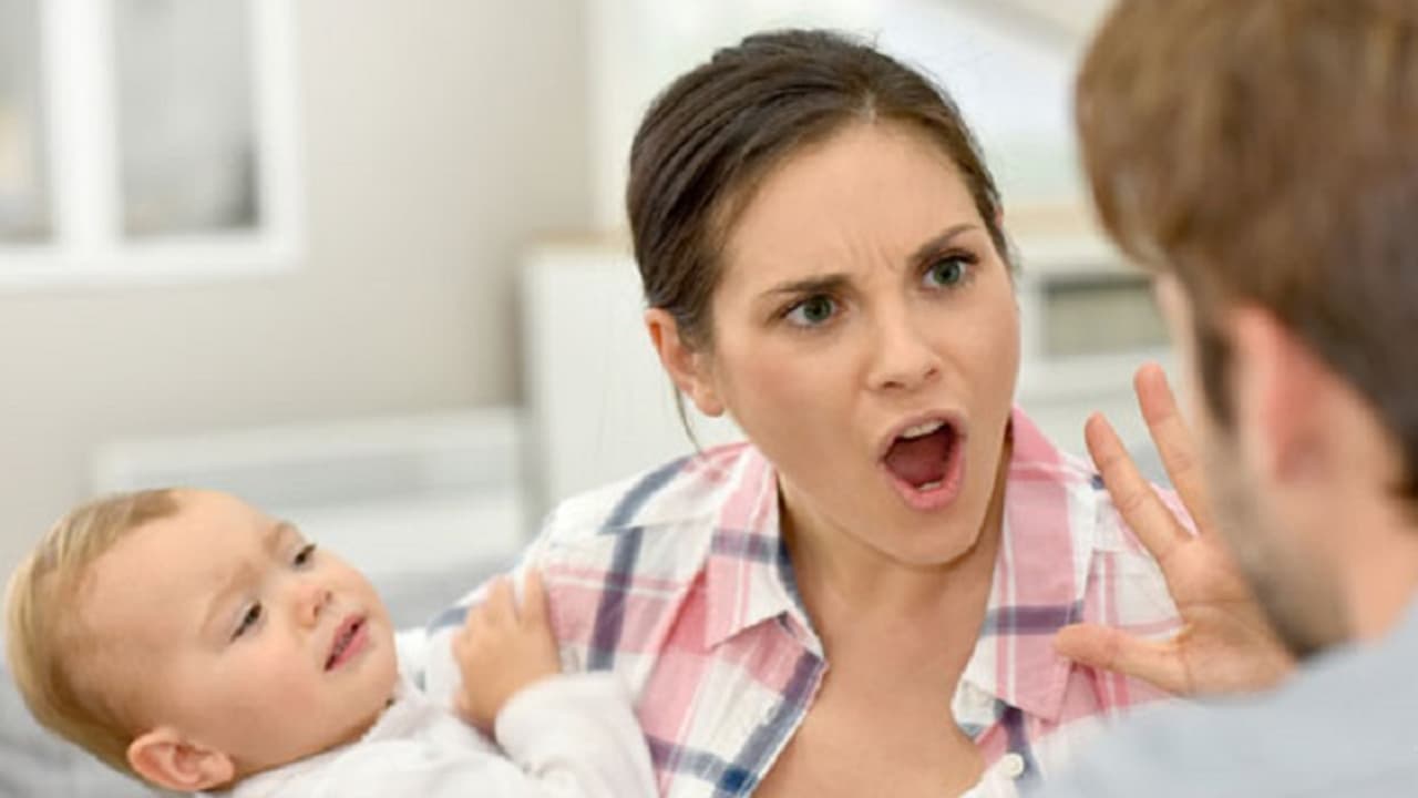 ಗಂಡ ಹೆಂಡಿರ ಜಗಳದಲ್ಲಿ ಬಡವಾಗದಿರಲಿ ಕೂಸು ಗಂಡ ಹೆಂಡಿರ ಜಗಳದಲ್ಲಿ ಬಡವಾಗದಿರಲಿ ಕೂಸು