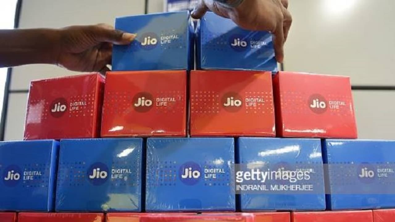 Reliance Jio beats Idea, Vodafone, Airtel separately; ranks second due to merger of first two