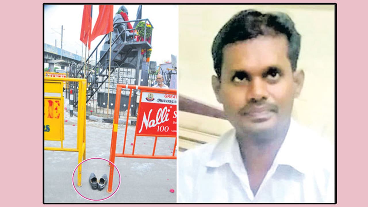 பெரியார் சிலை மீது காலணி வீசிய ஜெகதீசன் மீது பாய்ந்தது குண்டாஸ்! பெரியார் சிலை மீது காலணி வீசிய ஜெகதீசன் மீது பாய்ந்தது குண்டாஸ்!