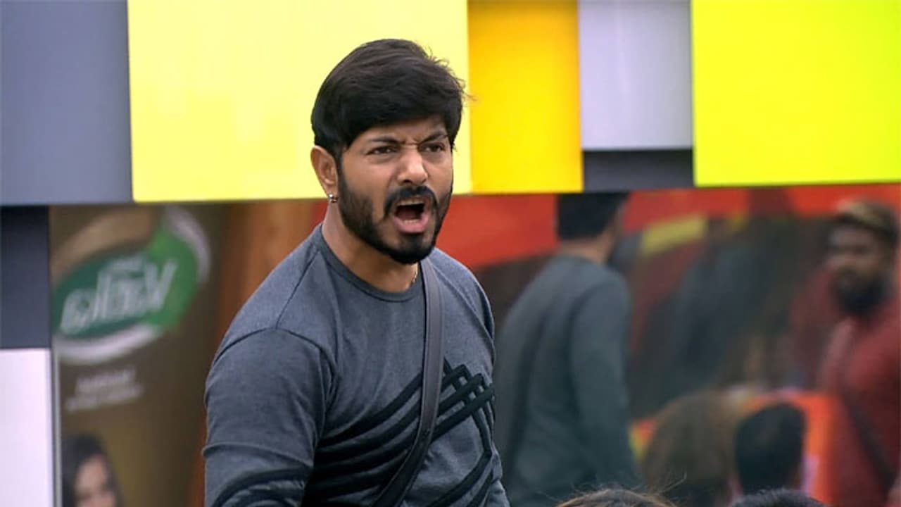 అలాంటి పాత్రల్లో నటించాలనుంది.. కౌశల్ వ్యాఖ్యలు!