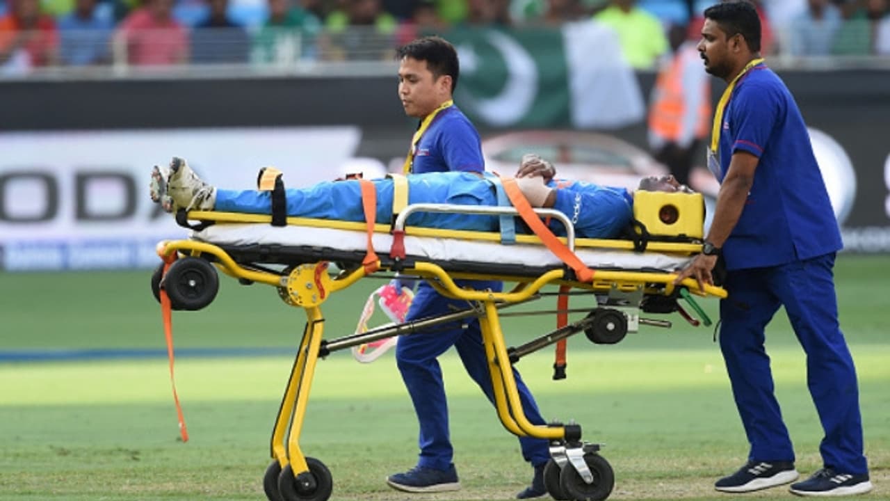 Asia Cup 2018: Hardik Pandya ruled out with acute back injury, Deepak Chahar likely replacement